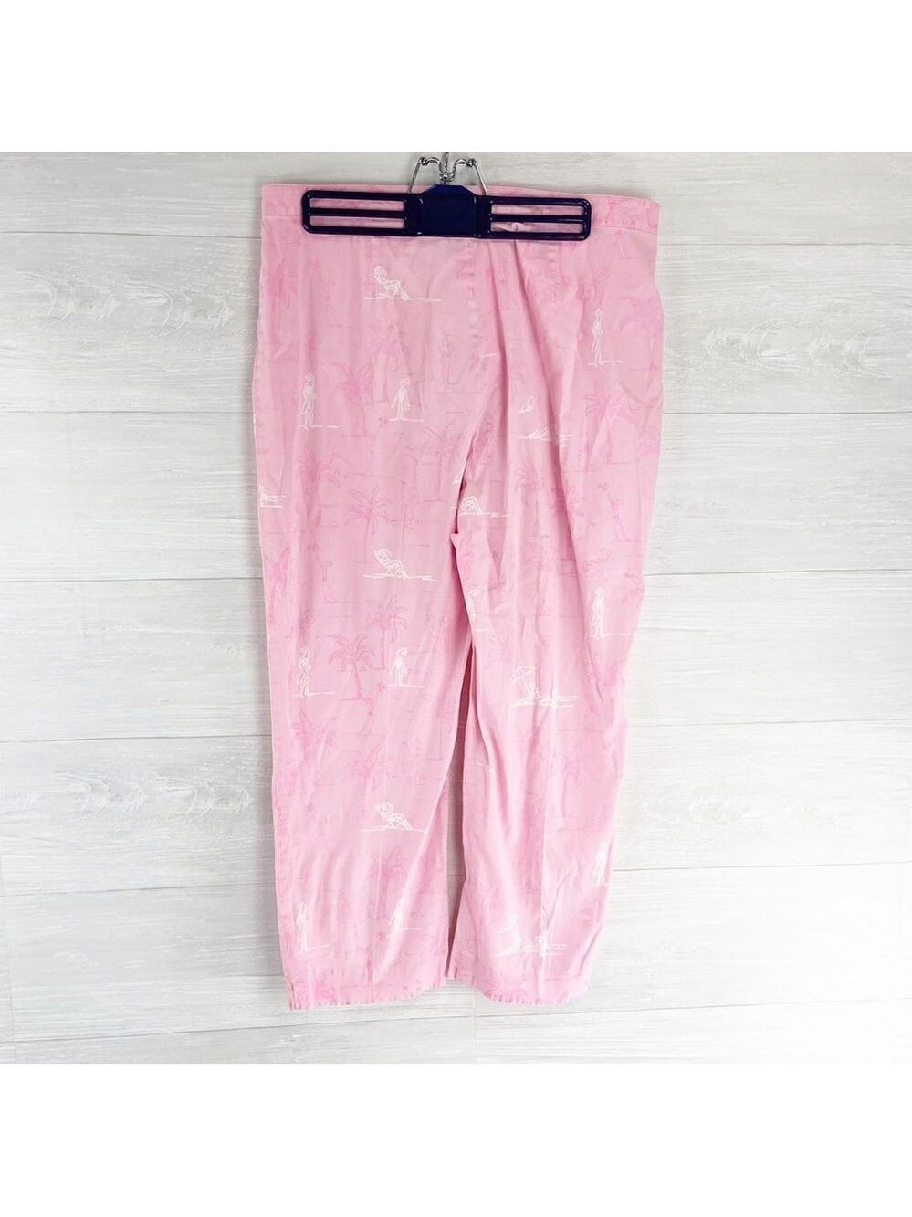 Vintage Lilly Pulitzer Sunbathing Lady Pink High Waist Capri Pants - Picture 3 of 4